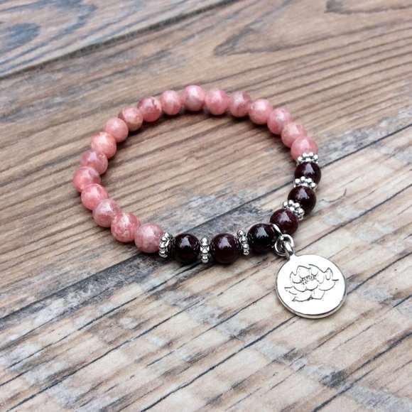 Rhodochrosite bracelet with Lotus charm, Garnet, healing bracelet, pink bracelet - Picture 4 of 9